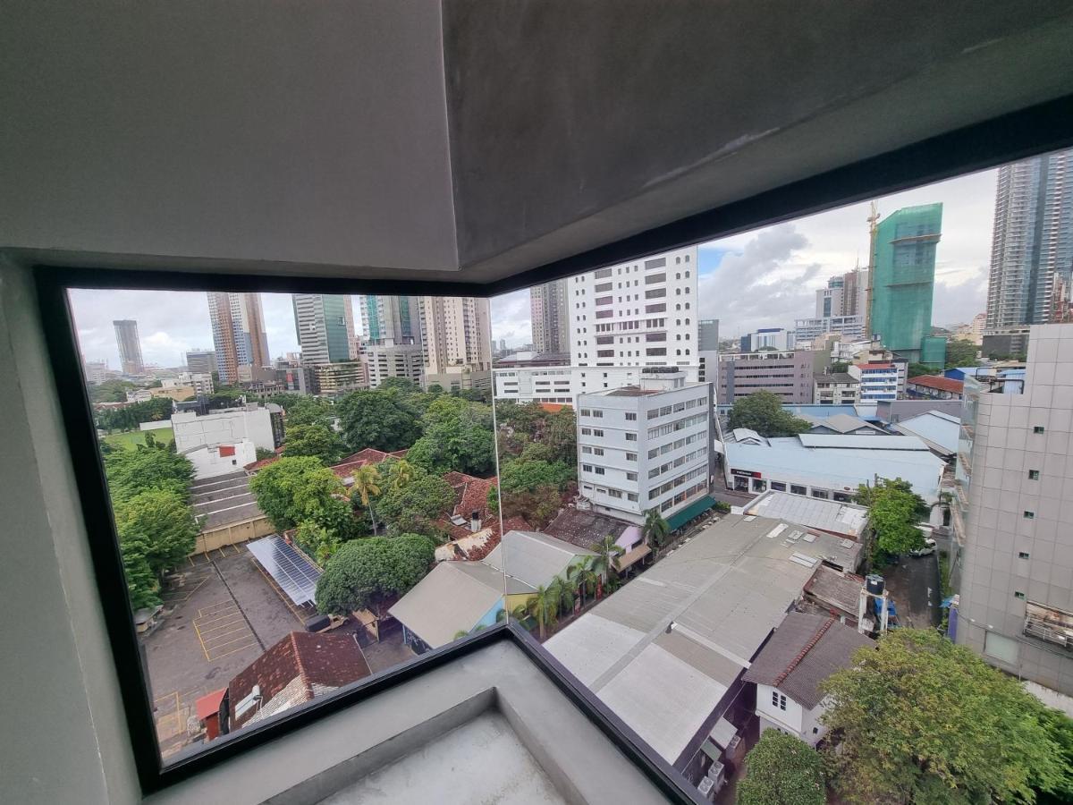 Апарт отель Vaux Park Street - A Collection Of 8 Luxury Lofts Коломбо Экстерьер фото
