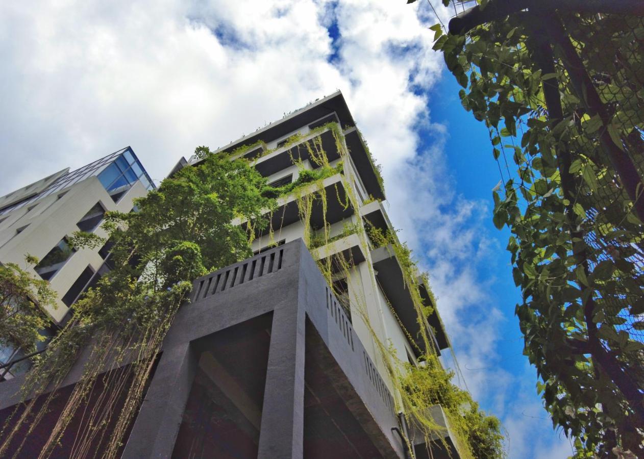 Апарт отель Vaux Park Street - A Collection Of 8 Luxury Lofts Коломбо Экстерьер фото