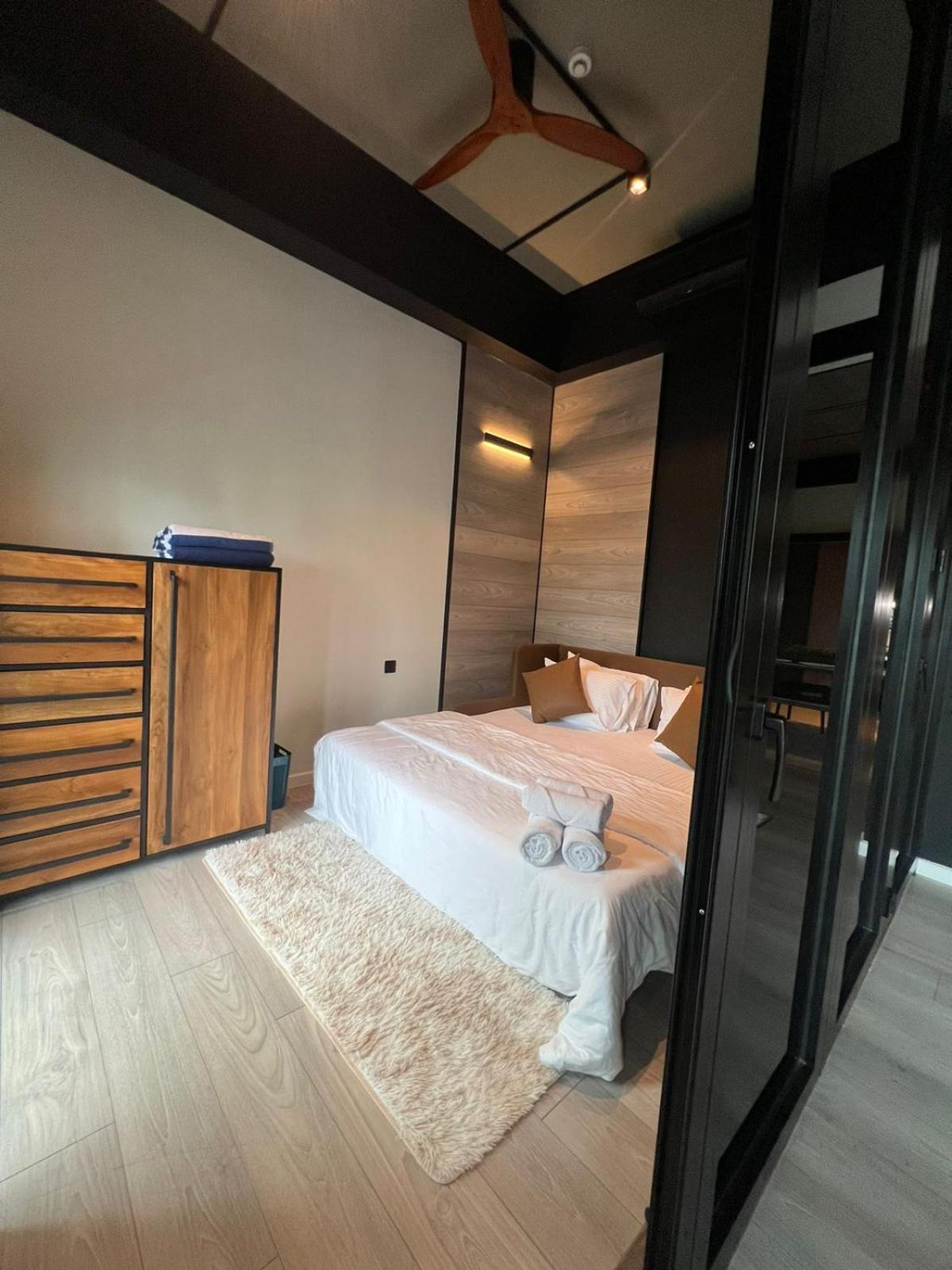 Апарт отель Vaux Park Street - A Collection Of 8 Luxury Lofts Коломбо Экстерьер фото