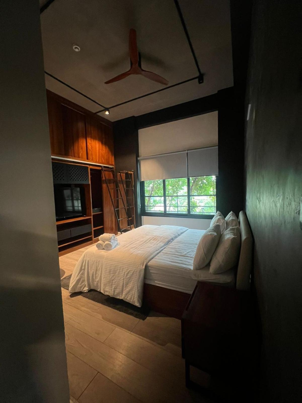 Апарт отель Vaux Park Street - A Collection Of 8 Luxury Lofts Коломбо Экстерьер фото